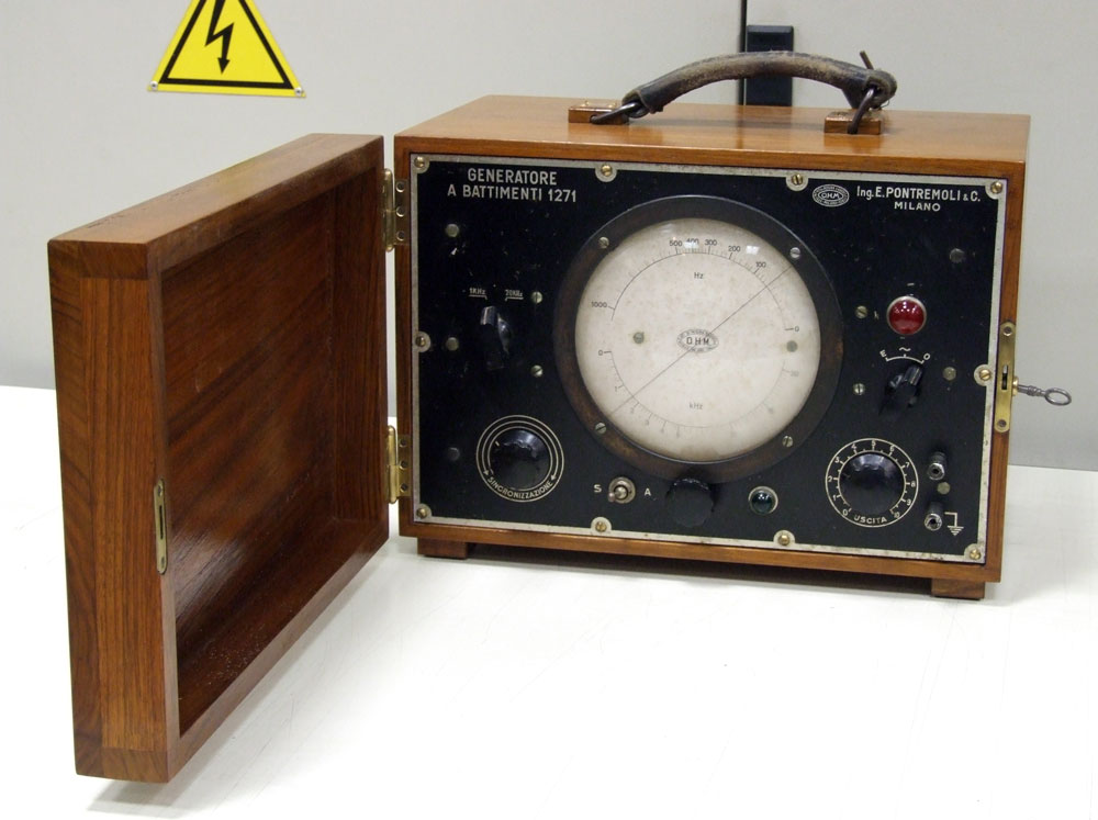 Generatore di frequenza O.H.M. mod. 1271 - frontale