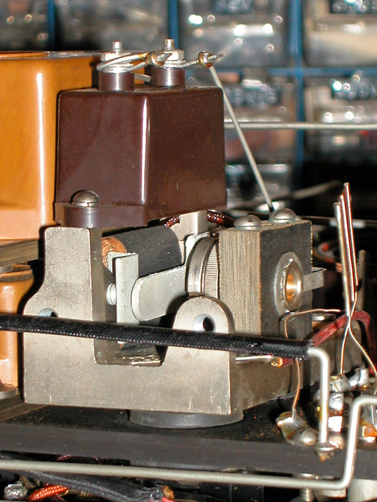 Ponte di misura R.C.L. General Radio mod. 650-A - oscillatore campione a cicalina