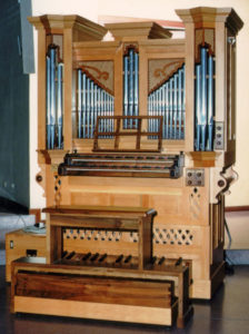L’organo da studio di Walter Mauri