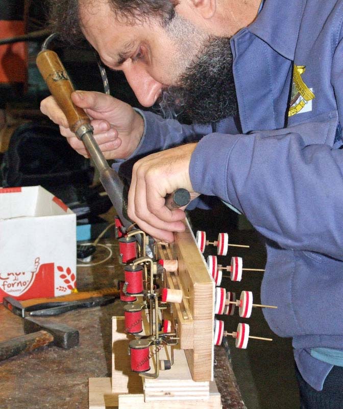 Costruzione dei due somieri maestri del Grand’Organo della Collegiata di Seregno.