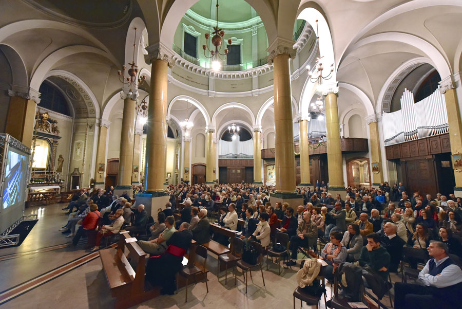 Il pubblico presente al concerto di inaugurazione (foto Francesco Viganò)