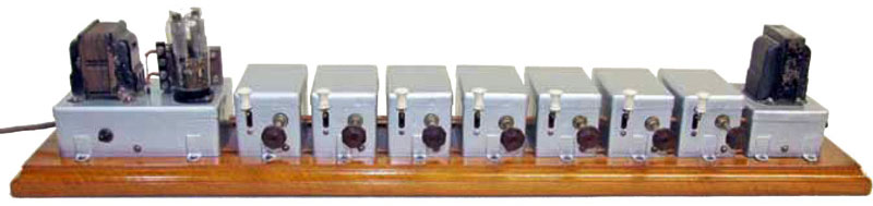 Il primo organo elettronico italiano funzionante con lampade a gas inerte. Brevetto N° 378.223 di Enrico Aletti (1939)